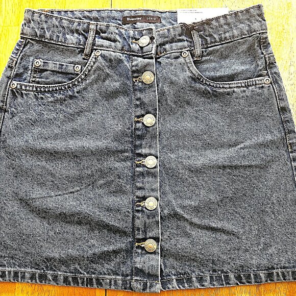bluenotes high waisted a line jean skirt with buttons down the front - Picture 1 of 1